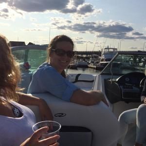 Meet your Posher, Melissa